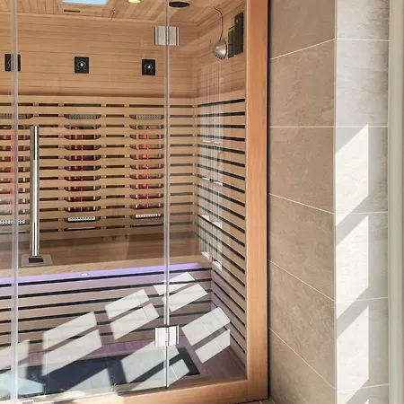 Vakantiehuis Idyllic Thatched Retreat-by Traum Gedser