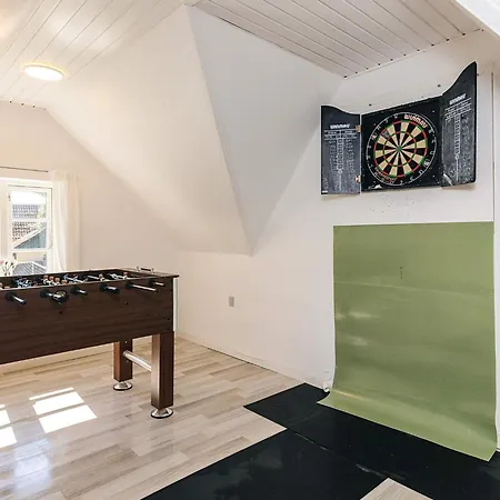 Vakantiehuis Idyllic Thatched Retreat-by Traum *